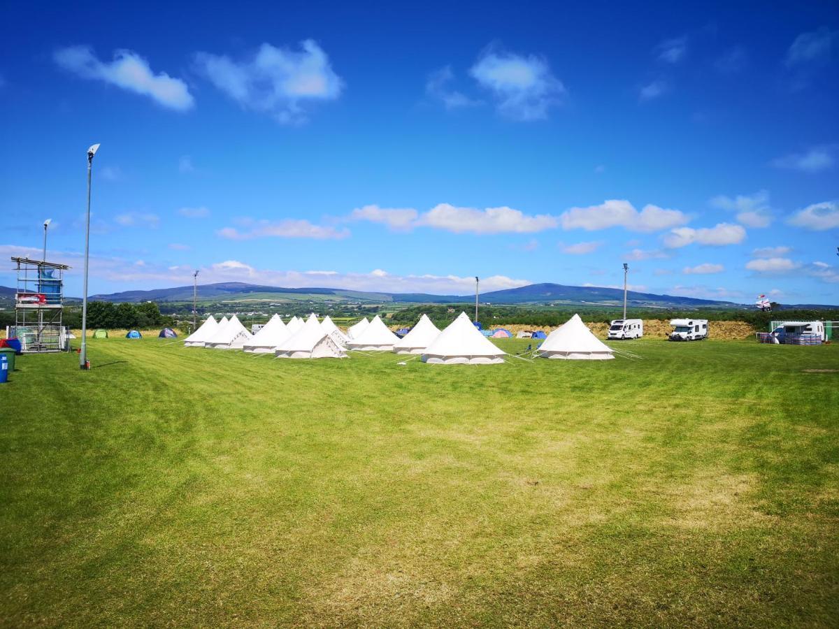 Nine Yards Bell Tents At The Tt - Каслтаун Экстерьер фото