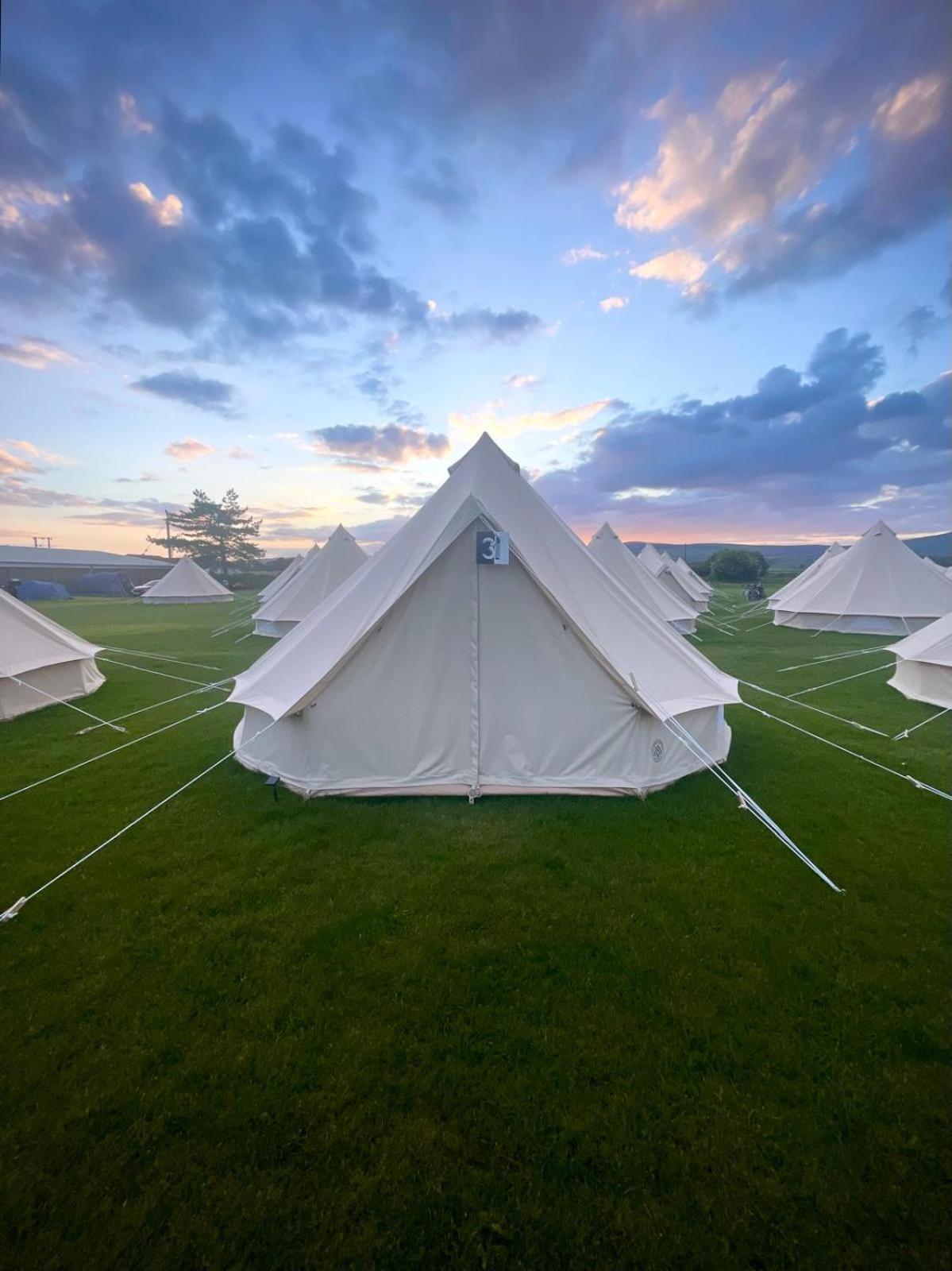 Nine Yards Bell Tents At The Tt - Каслтаун Экстерьер фото